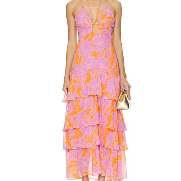 Astr Dresses & Skirts - NEW Astr Aneira Floral Dress